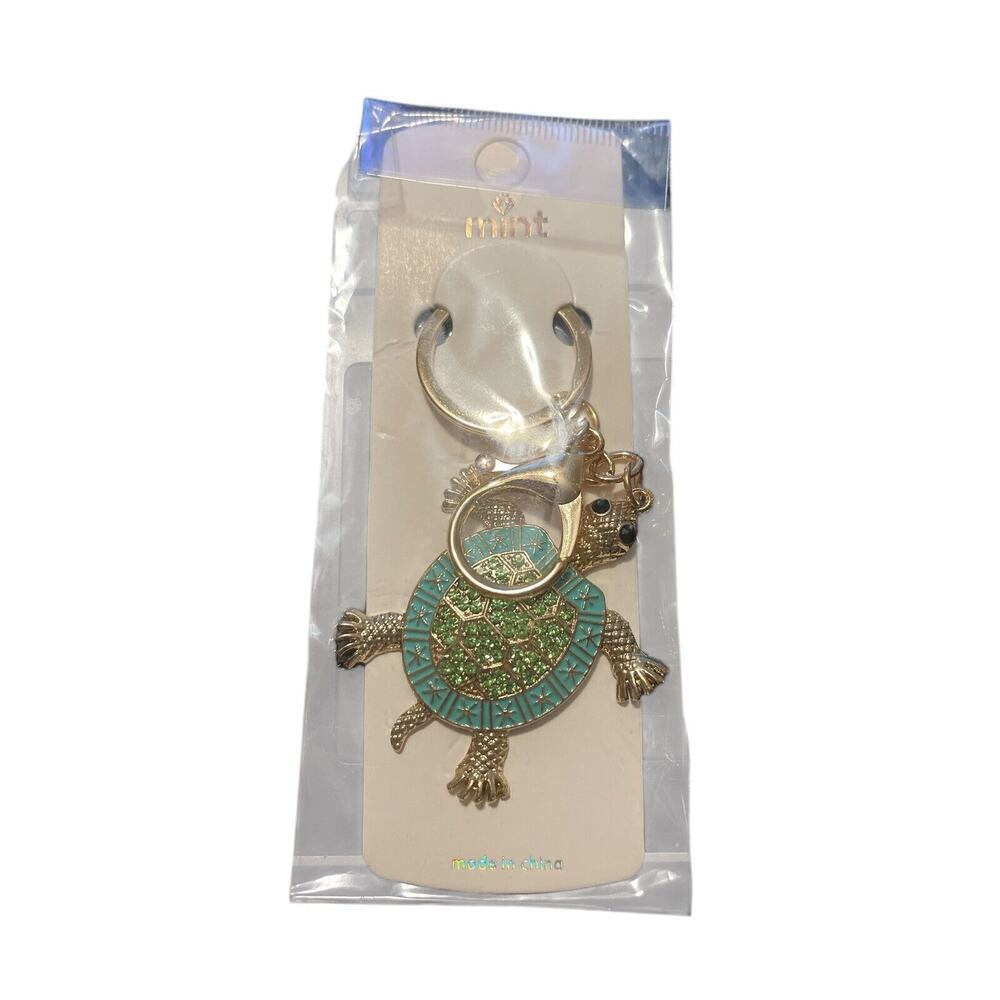 MINT GOLD PLATED SPARKLE TURTLE WITH TEAL KEYCHAIN